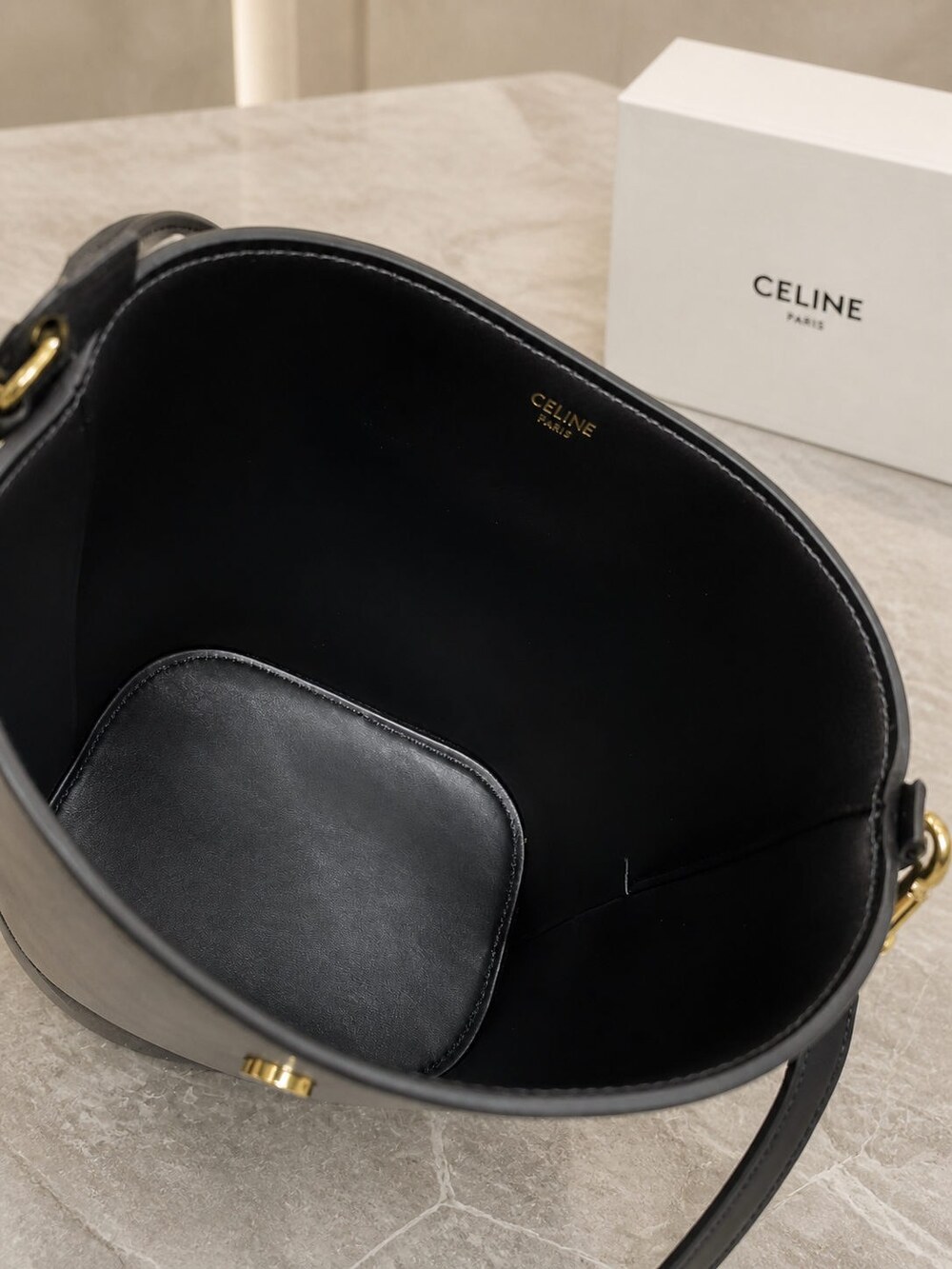 Celine Louise Medium Black Smooth Calfskin Bucket Shoulder Bag - Picture 8 of 9